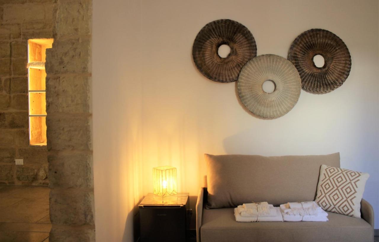 Li Perrini Boutique B&B Acquarica Екстер'єр фото