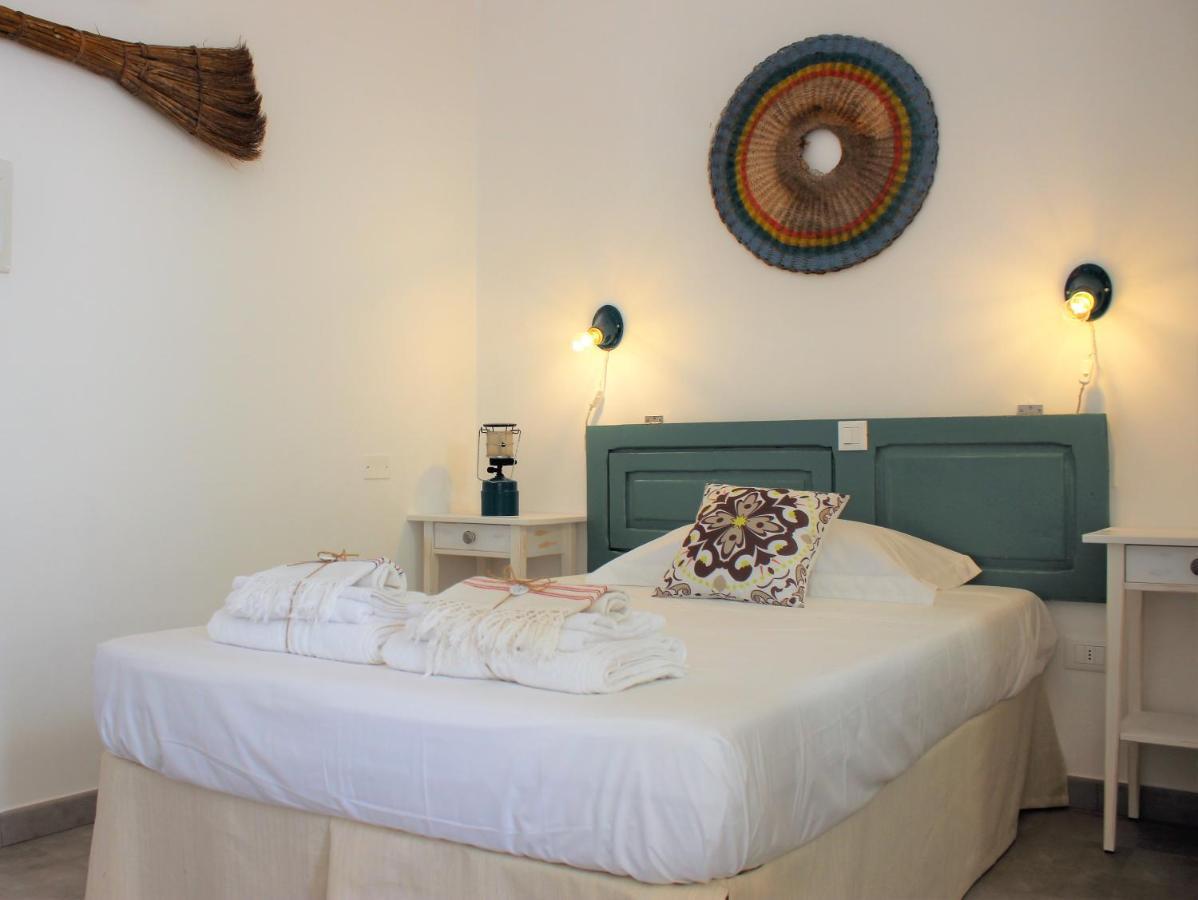 Li Perrini Boutique B&B Acquarica Екстер'єр фото