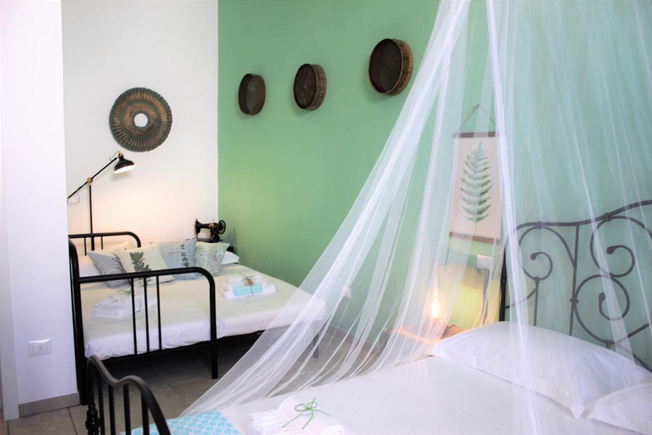 Li Perrini Boutique B&B Acquarica Екстер'єр фото