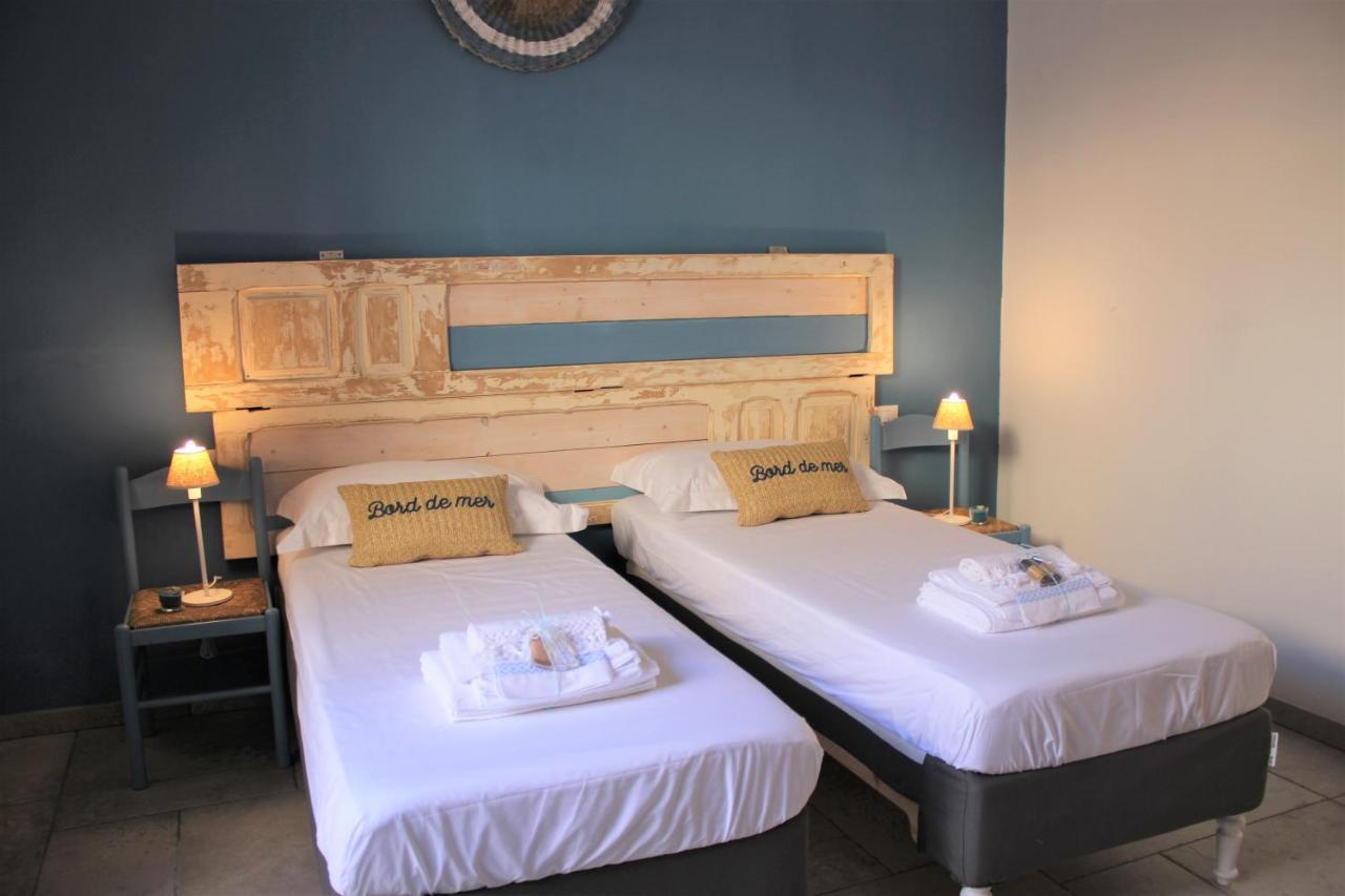 Li Perrini Boutique B&B Acquarica Екстер'єр фото