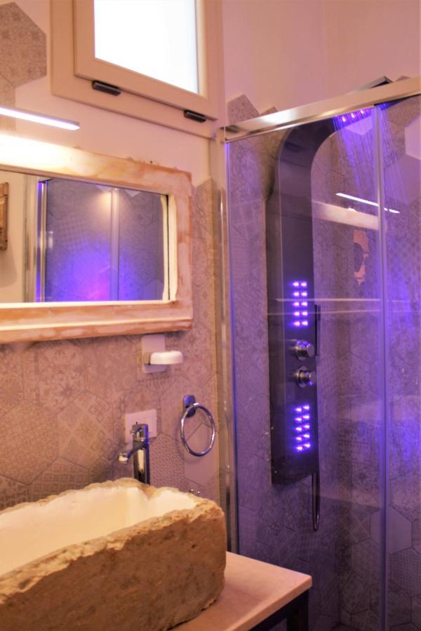 Li Perrini Boutique B&B Acquarica Екстер'єр фото