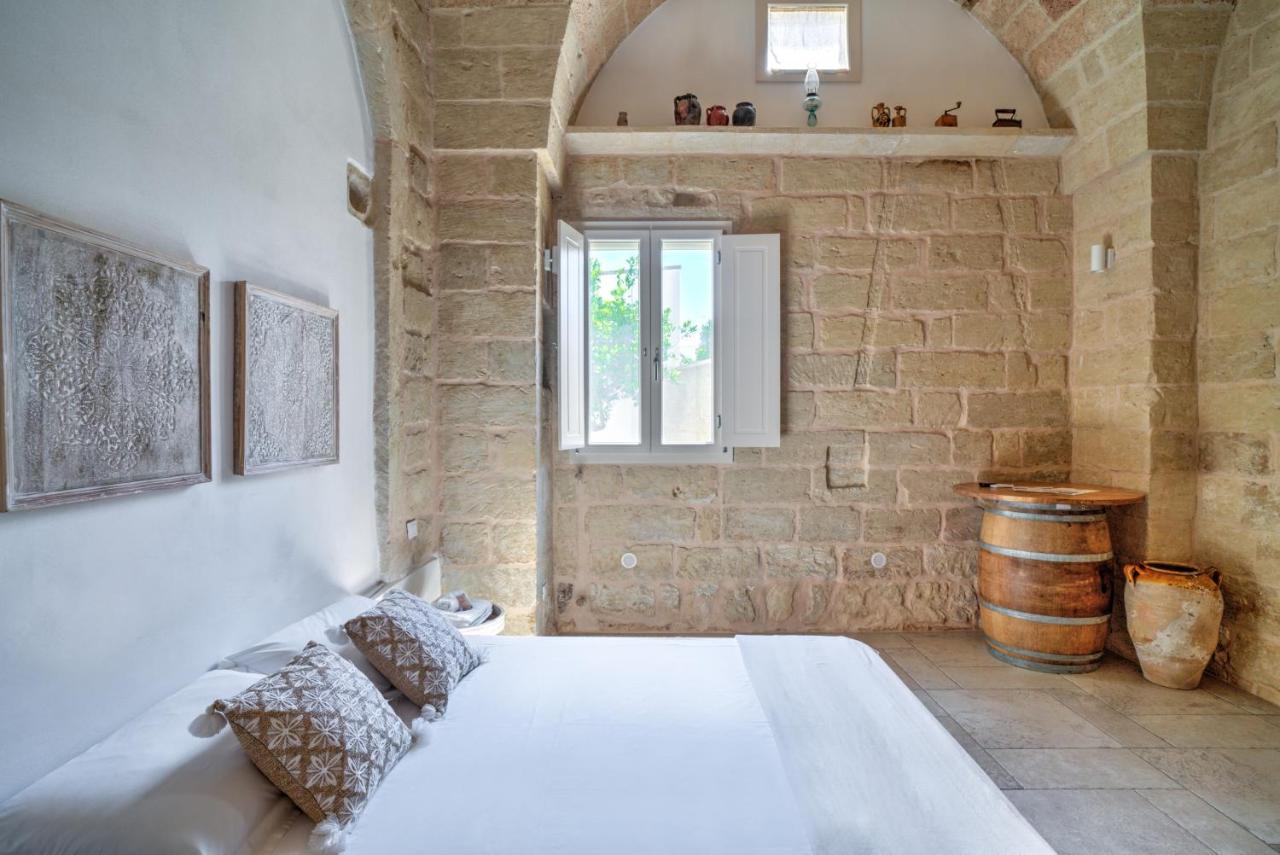 Li Perrini Boutique B&B Acquarica Екстер'єр фото